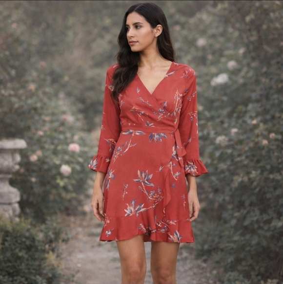 Le Lis Dresses & Skirts - Le Lis Rusty Red Floral Dress Ruffled Wrap Side Tie 3/4 Bell Sleeves V Neck Sz S